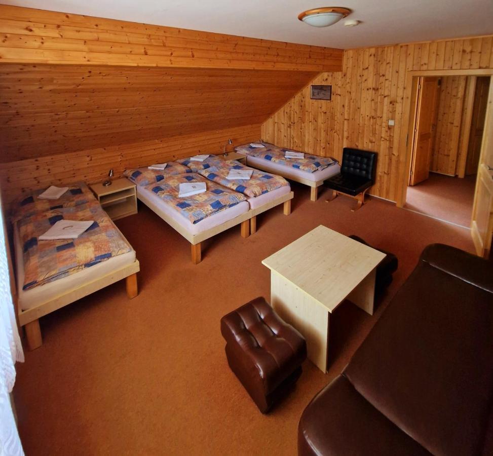 Hostinec U Reky Otel Ostravice Dış mekan fotoğraf